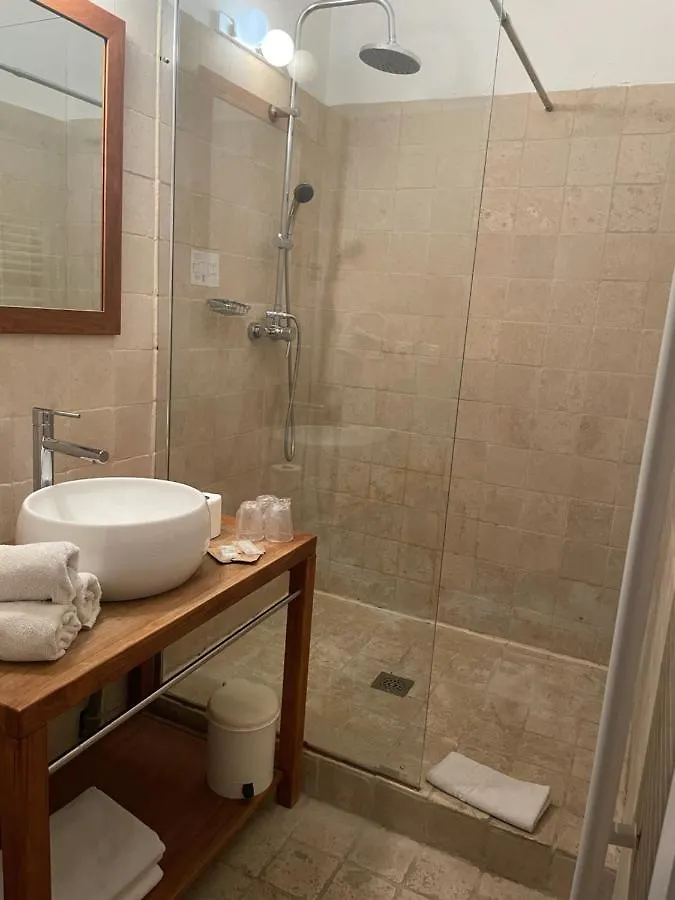 Constantin Hotel Arles 2*,  France