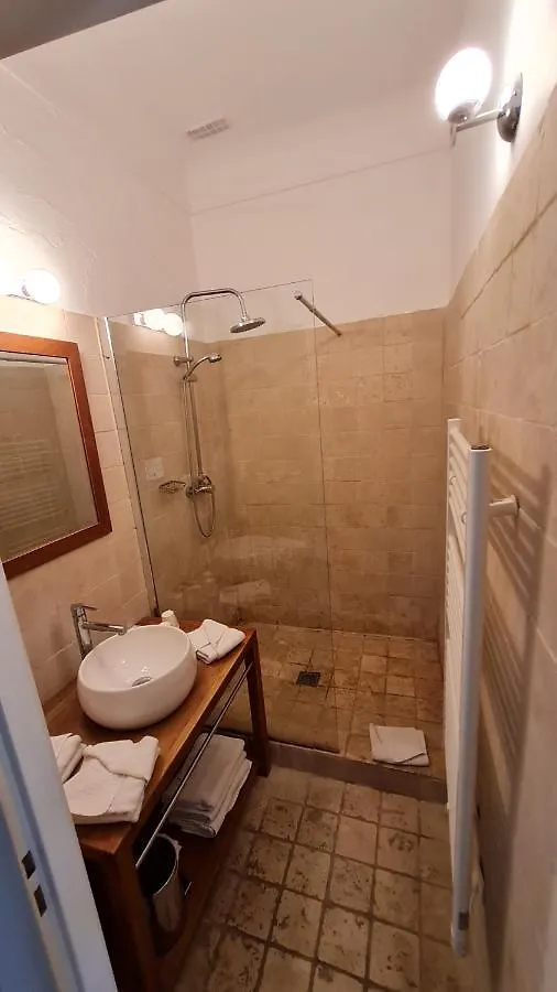 **  Constantin Hotel Arles France